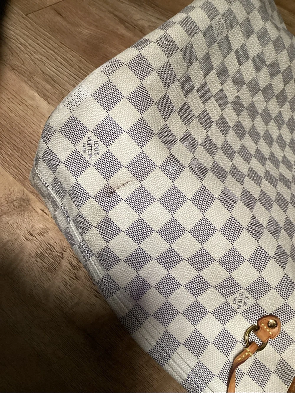 Louis Vuitton Damier Azur Canvas Neverfull Tote - White & Tan